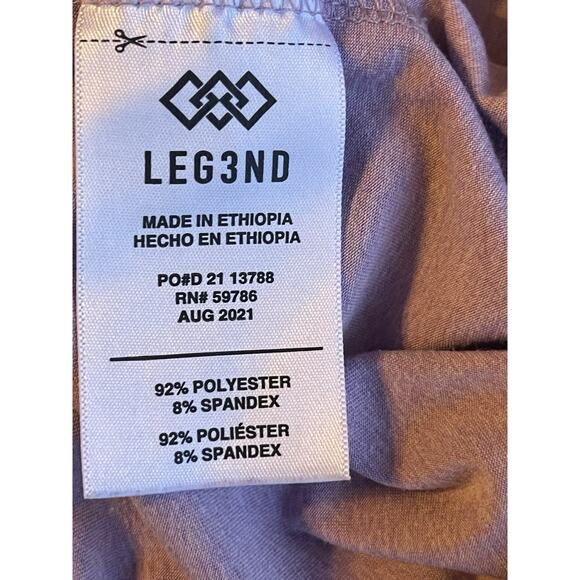 LEG3ND Shirt Women's Medium Long Sleeve Purple 08/21 Thum holes - Picture 5 of 9